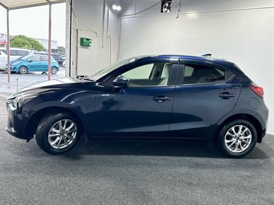2016 Mazda Demio - Thumbnail