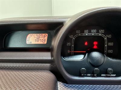 2013 Toyota Porte - Thumbnail