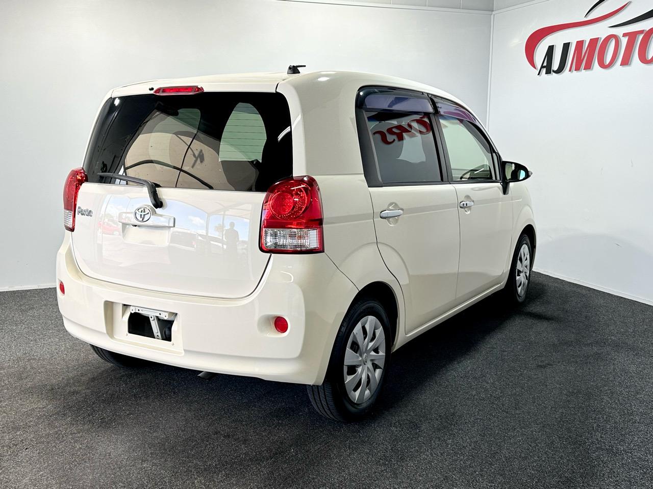 2013 Toyota Porte