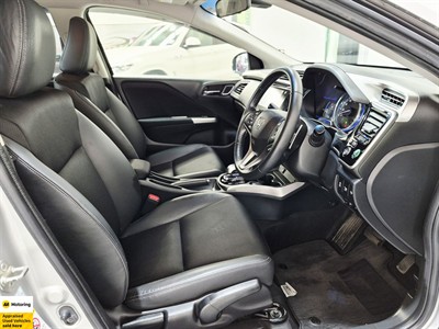2015 Honda GRACE - Thumbnail