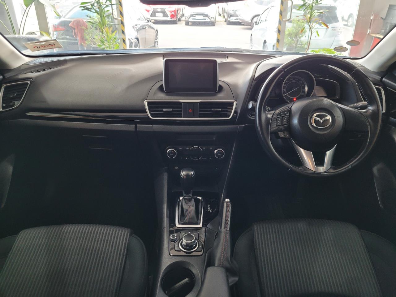 2014 Mazda Axela