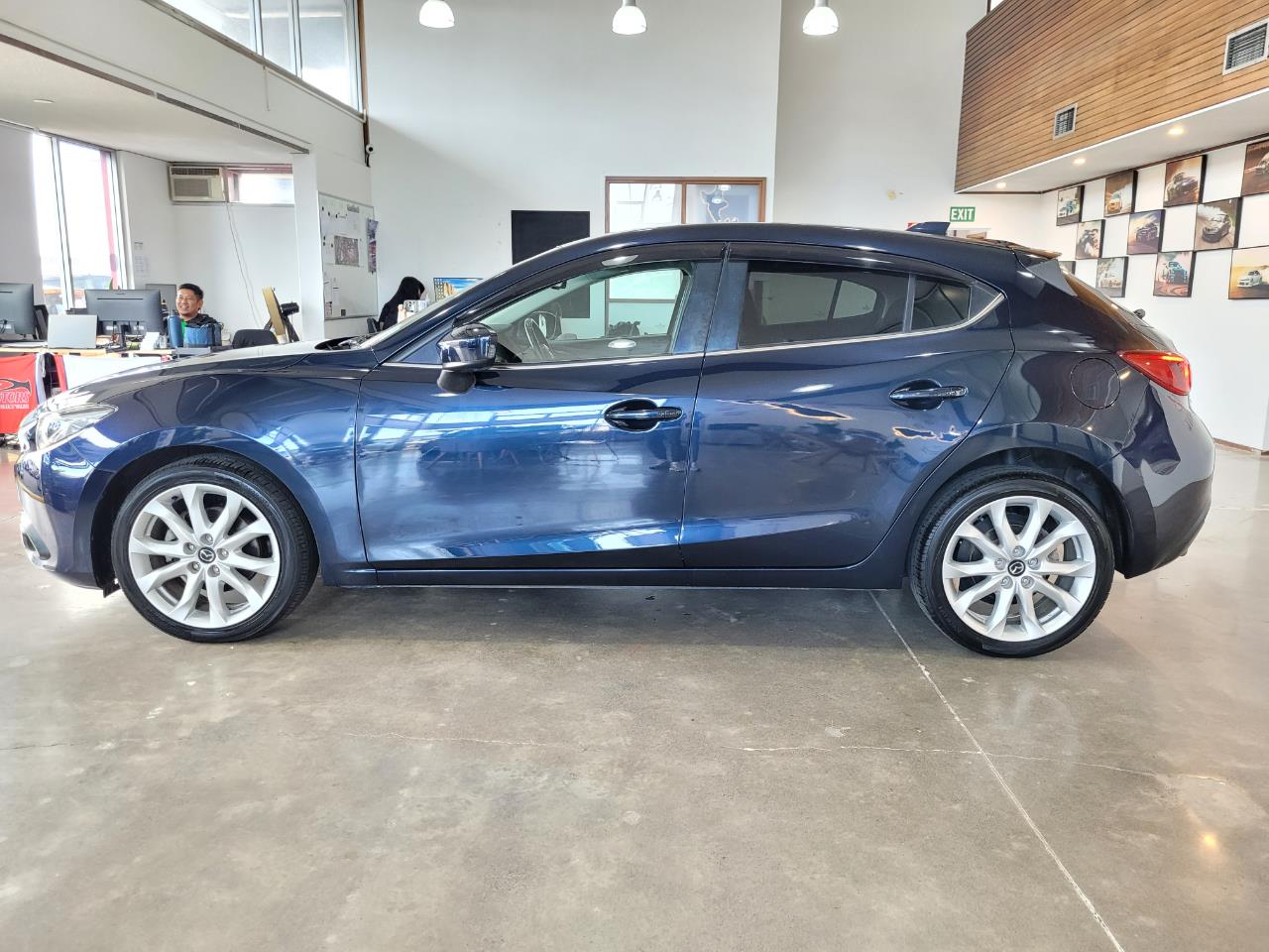 2014 Mazda Axela
