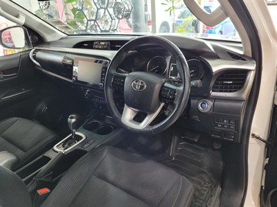 2023 Toyota Hilux - Thumbnail