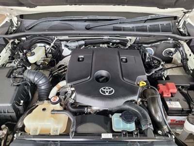 2023 Toyota Hilux - Thumbnail