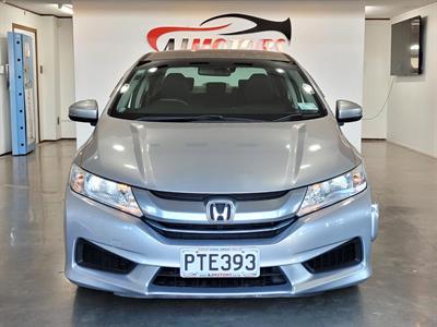2017 Honda Grace - Thumbnail