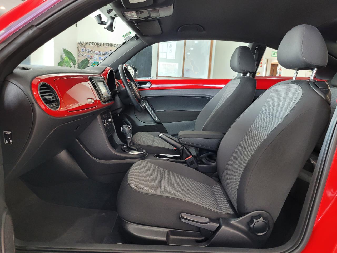 2013 Volkswagen Beetle