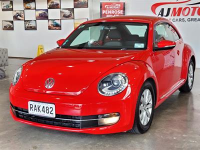 2013 Volkswagen Beetle - Thumbnail