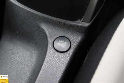 2016 Nissan Note - Thumbnail