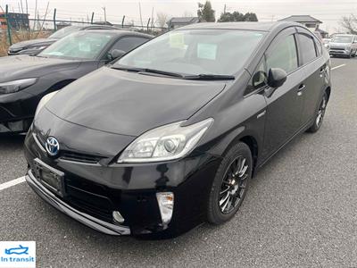 2015 Toyota Prius - Thumbnail