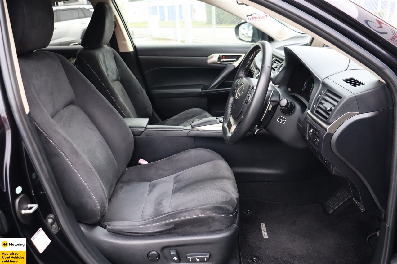 2014 Lexus CT200H
