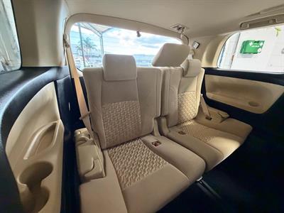 2016 Toyota Alphard - Thumbnail
