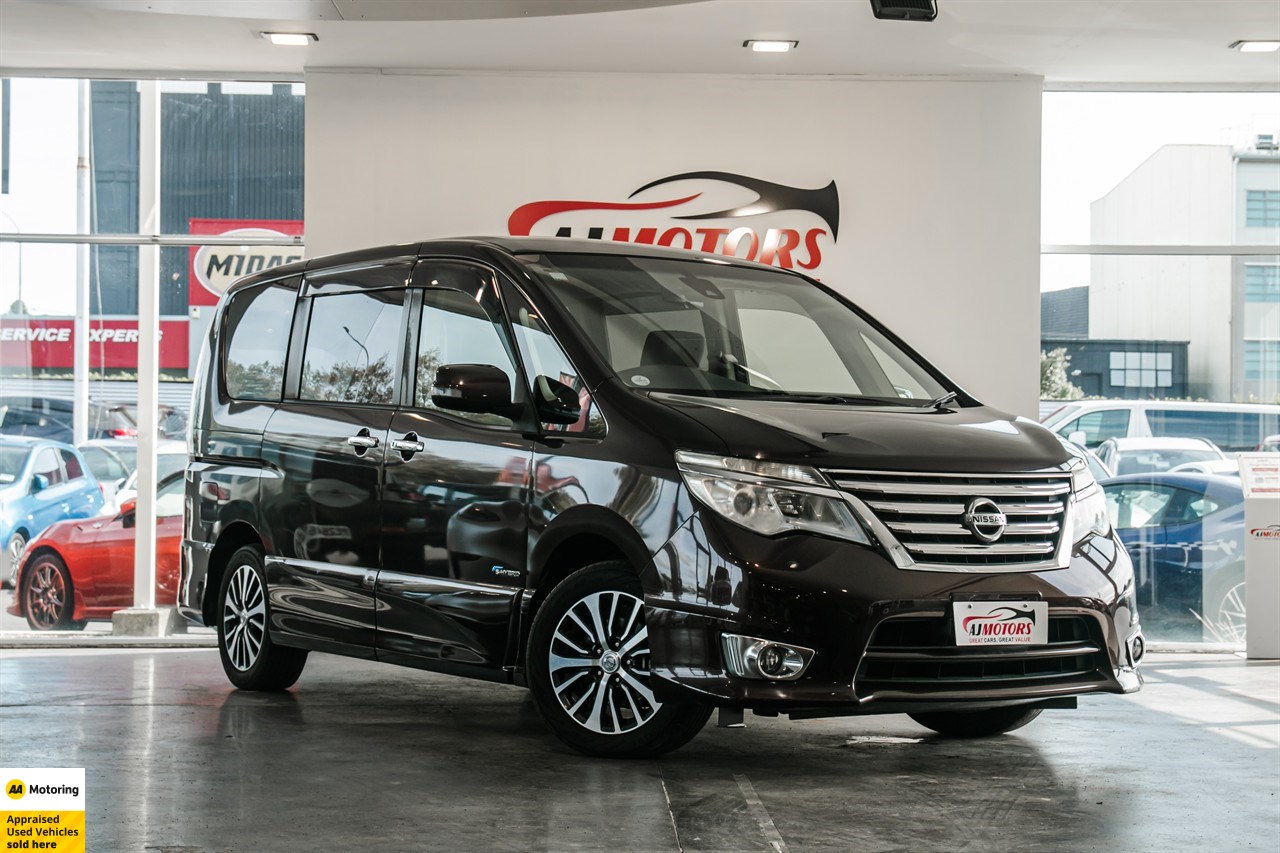 2015 Nissan Serena