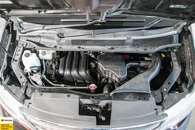 2016 Nissan Serena - Thumbnail