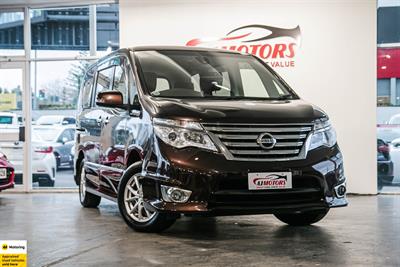 2016 Nissan Serena - Thumbnail