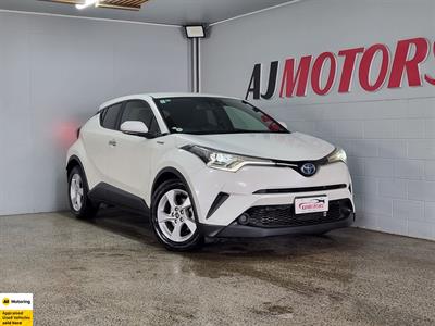 2017 Toyota C-HR - Thumbnail