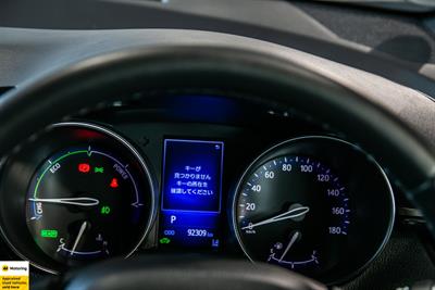 2018 Toyota C-HR - Thumbnail