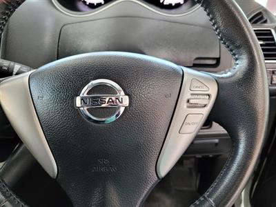 2013 Nissan Serena - Thumbnail