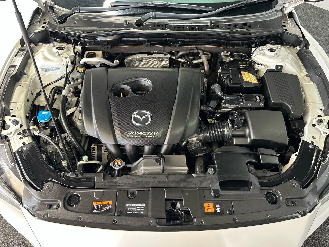 2013 Mazda Atenza