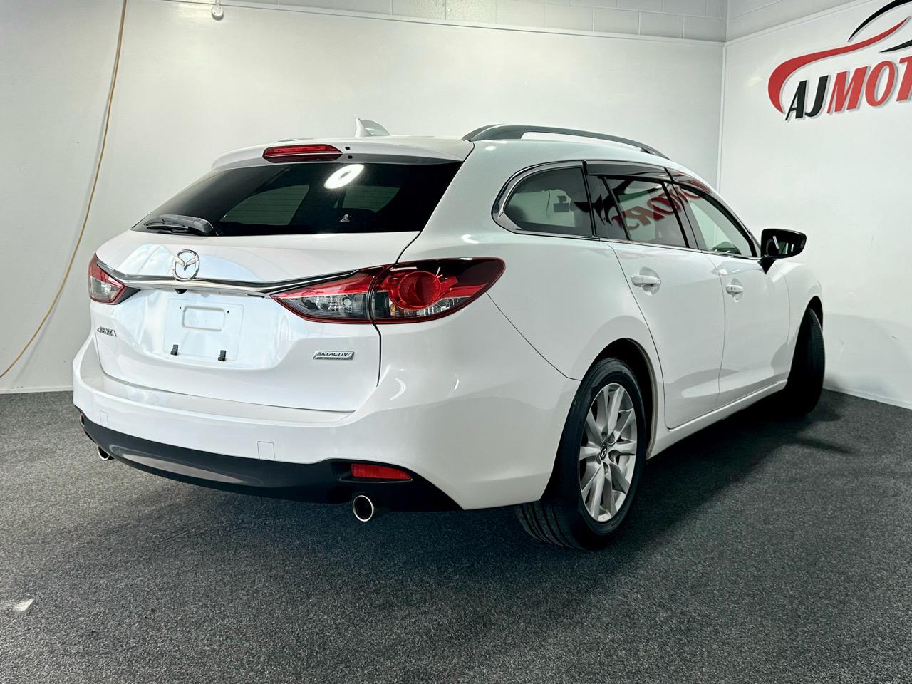 2013 Mazda Atenza