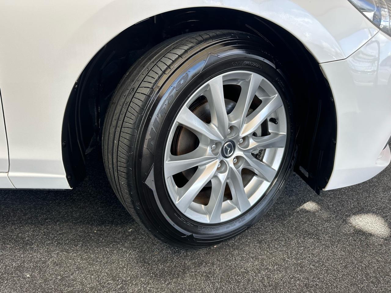 2013 Mazda Atenza
