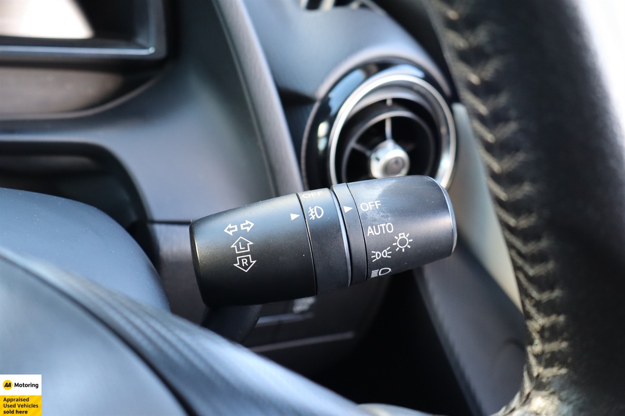 2014 Mazda Demio