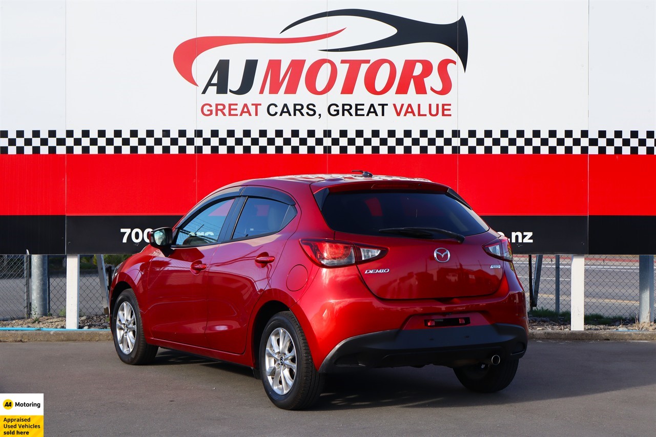 2014 Mazda Demio