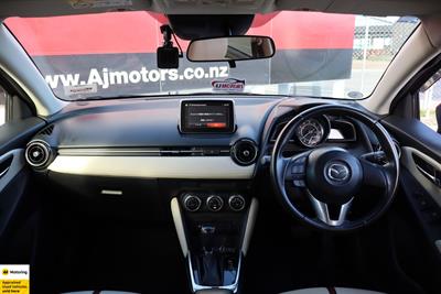 2014 Mazda Demio - Thumbnail