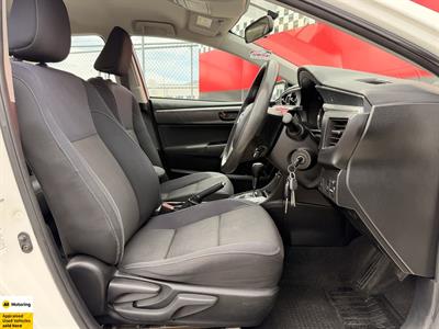 2017 Toyota Corolla - Thumbnail