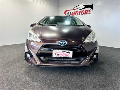 2015 Toyota Aqua - Thumbnail