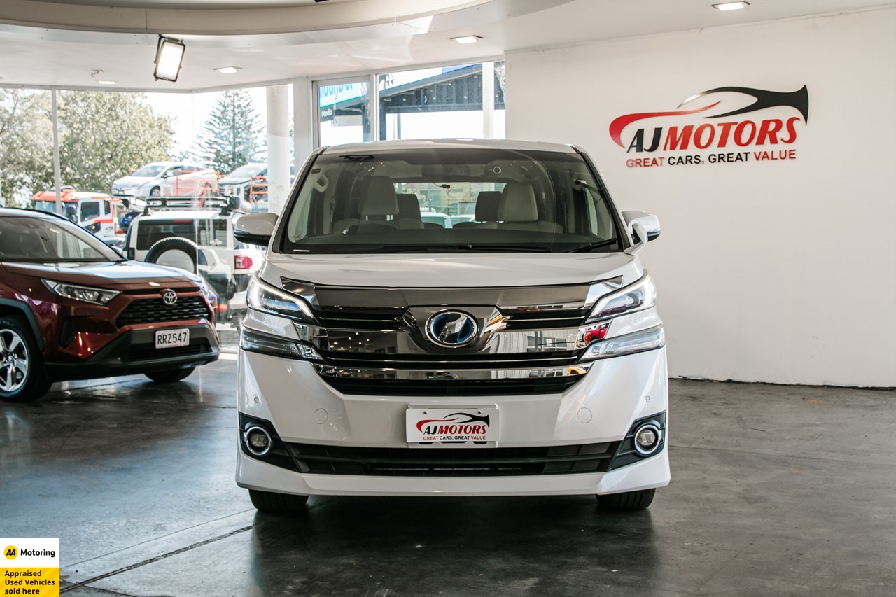 2015 Toyota Vellfire