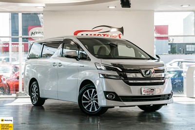2015 Toyota Vellfire - Thumbnail