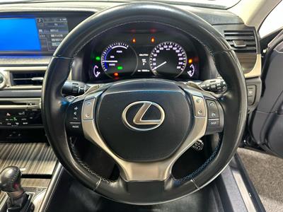 2014 Lexus GS 300h - Thumbnail