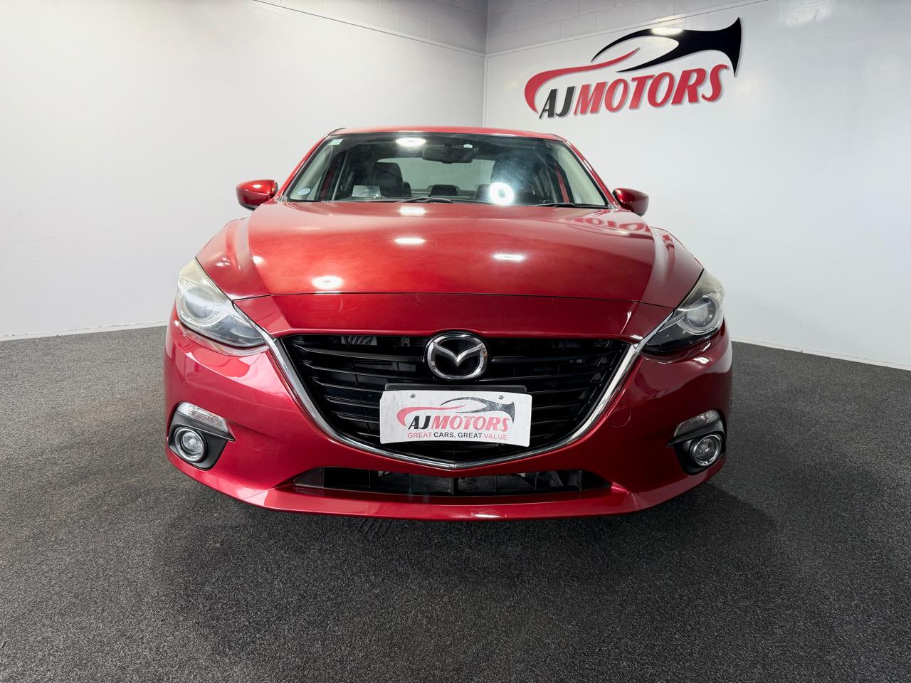 2013 Mazda Axela