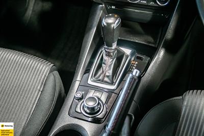 2014 Mazda Axela - Thumbnail