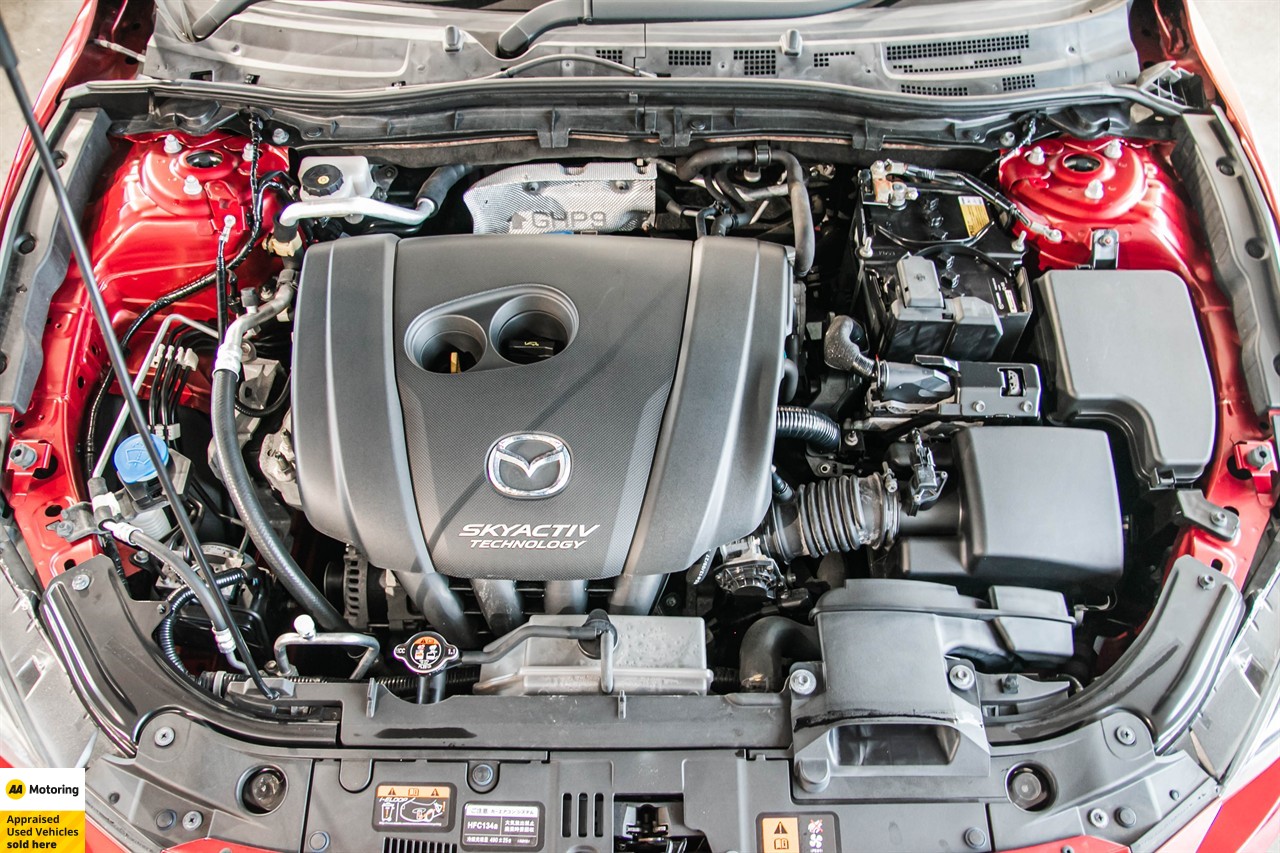 2014 Mazda Axela