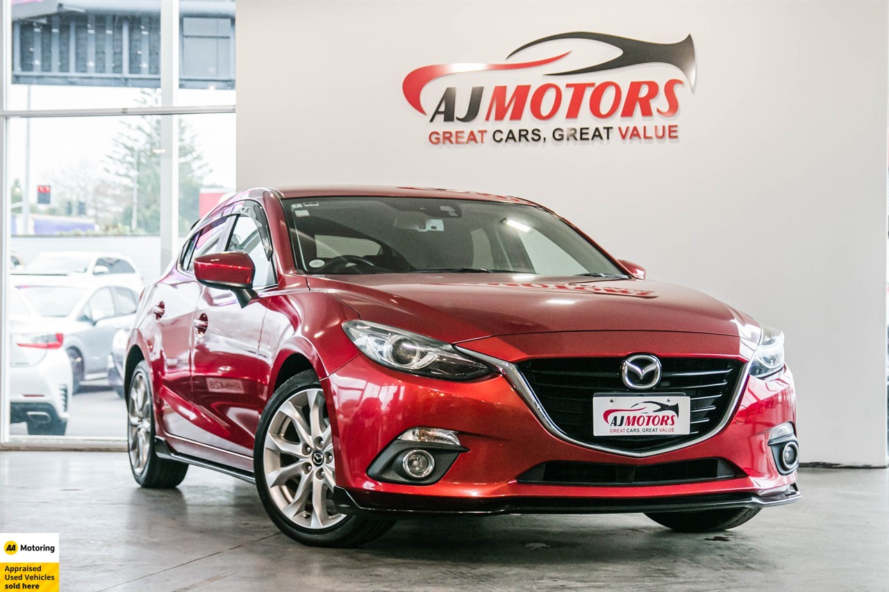 2014 Mazda Axela