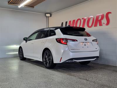 2020 Toyota Corolla - Thumbnail