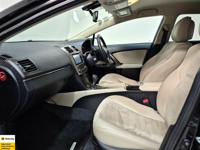 2015 Toyota Avensis - Thumbnail