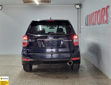 2014 Subaru Forester - Thumbnail