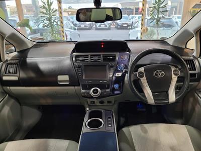 2012 Toyota Prius - Thumbnail