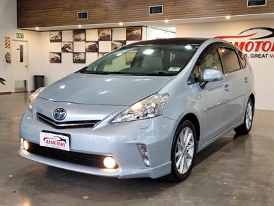 2012 Toyota Prius - Thumbnail