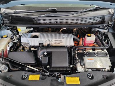 2012 Toyota Prius - Thumbnail