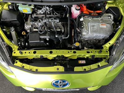2017 Toyota Aqua - Thumbnail