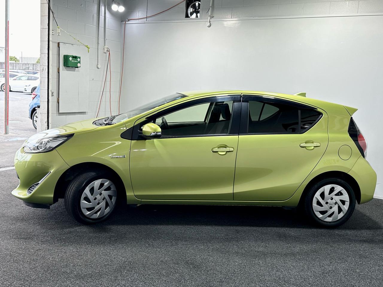 2017 Toyota Aqua