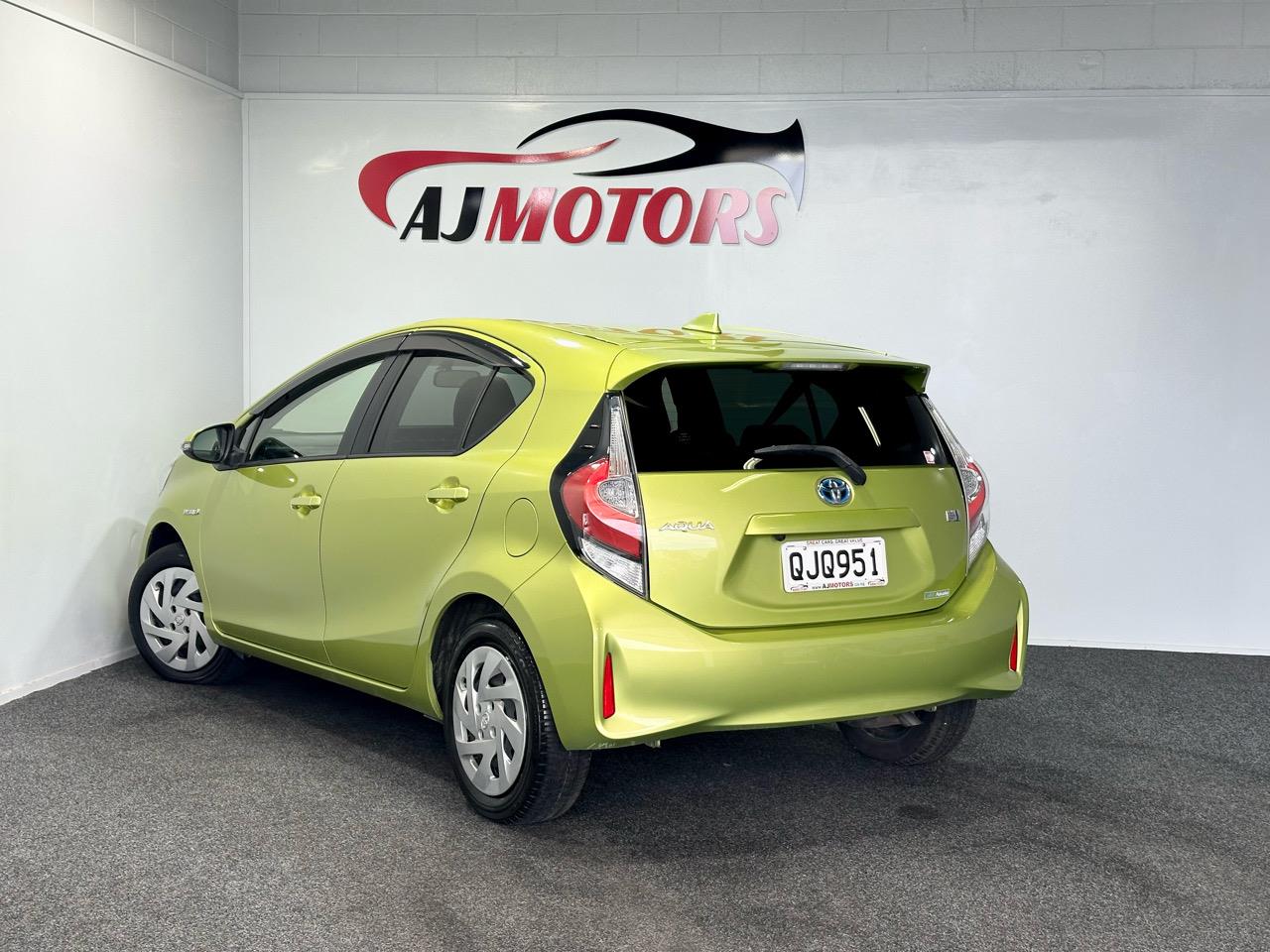 2017 Toyota Aqua