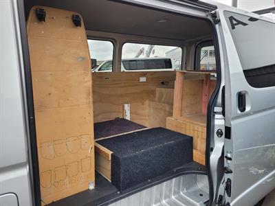 2019 Toyota Hiace - Thumbnail