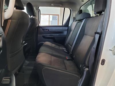 2018 Toyota Hilux - Thumbnail