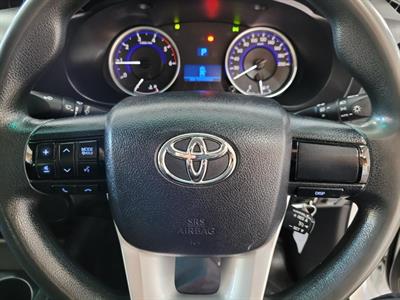 2018 Toyota Hilux - Thumbnail