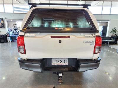 2018 Toyota Hilux - Thumbnail