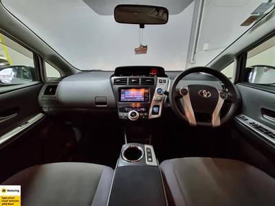 2012 Toyota Prius - Thumbnail